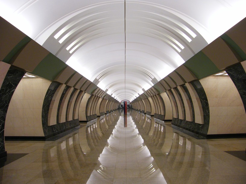 Станция Марьина Роща, центральный неф
