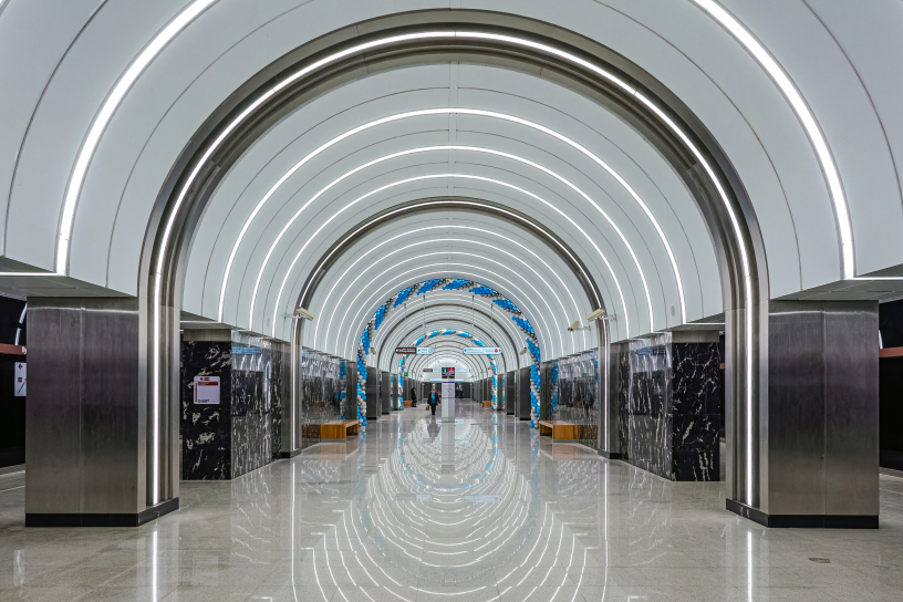 Станция Путиловская, центральный неф