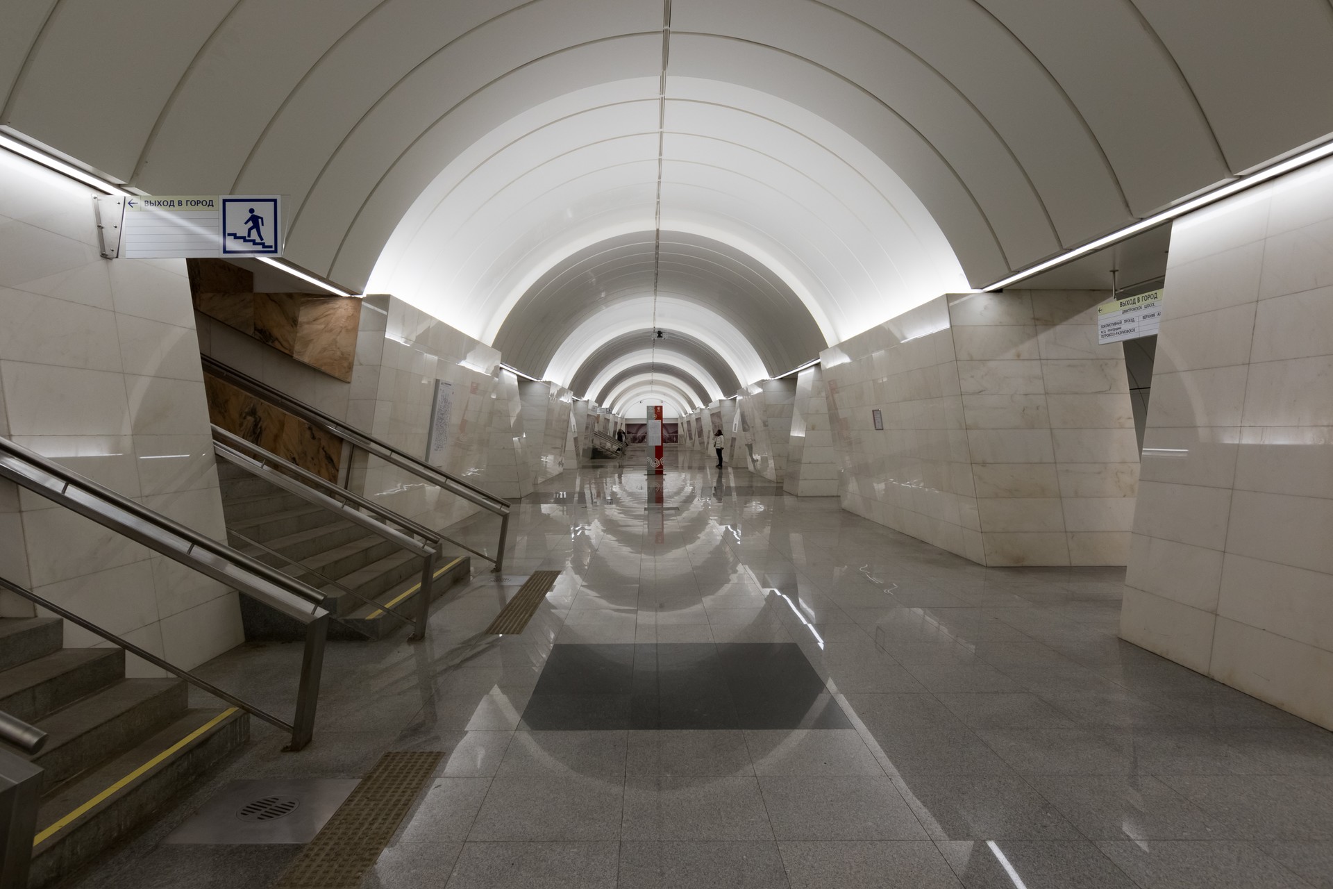 Город петровско разумовская. Станция Петровско-Разумовская. Петровско Разумовская Восточный зал. Москва метро Петровско-Разумовская. Метро Петровско-Разумовская 2.