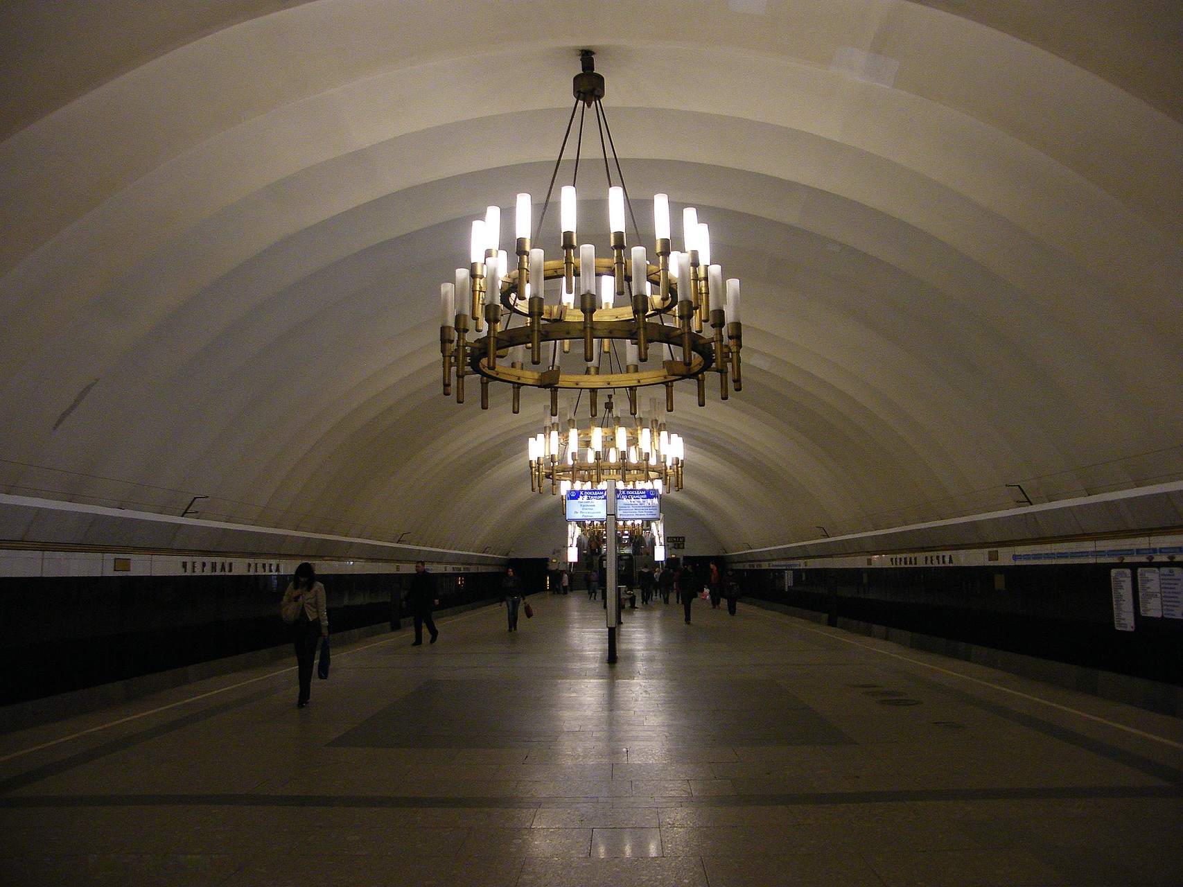 метро петроградская спб