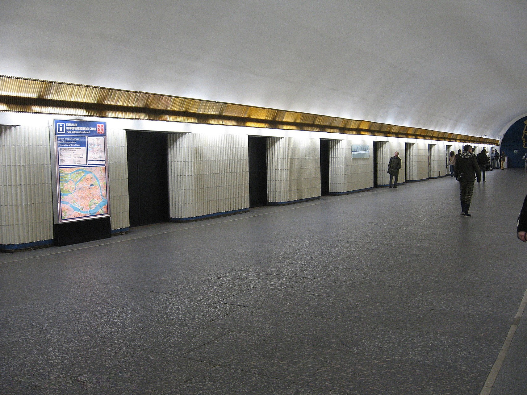 Станция метро Петроградская Санкт-Петербург