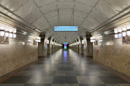 Станция Спортивная, центральный неф
