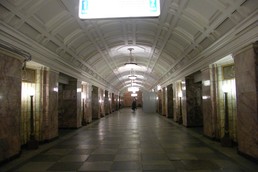 Станция Белорусская, центральный неф
