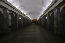 Станция Балтийская, центральный неф