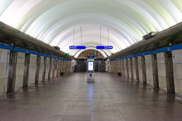 Станция Звёздная, центральный неф