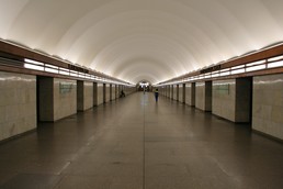 Станция Елизаровская, центральный неф