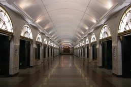 Станция Звенигородская, центральный неф